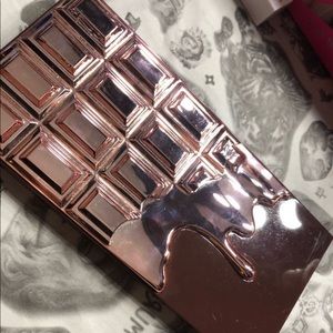 Makeup Revolution Makeup - Makeup Revolution Rose Gold Chocolate Palette Makeup Revolution Makeup - Makeup Revolution Rose Gold Chocolate Palette
